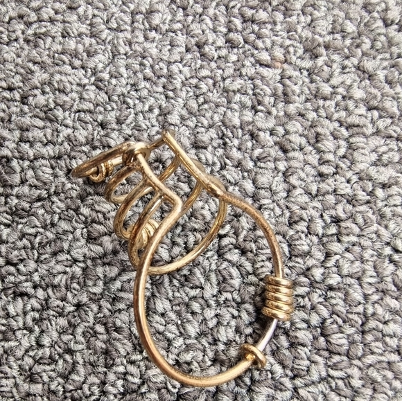 Accessories - Picture 7 of 16